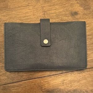✅ CLOSET CLOSING SOON Fossil Vale Midnight Navy Card Wallet